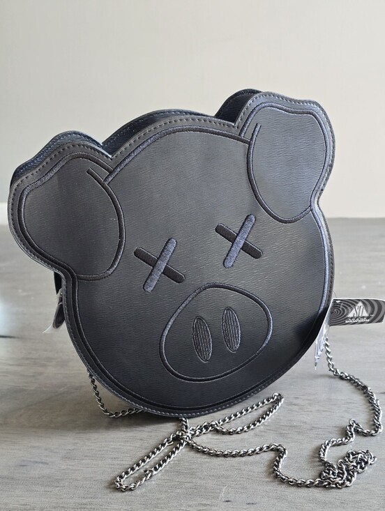 Jeffree Star Handbags - Shane Dawson X Jeffree Star Collab Black Pig Chain Strap Crossbody Bag NWT